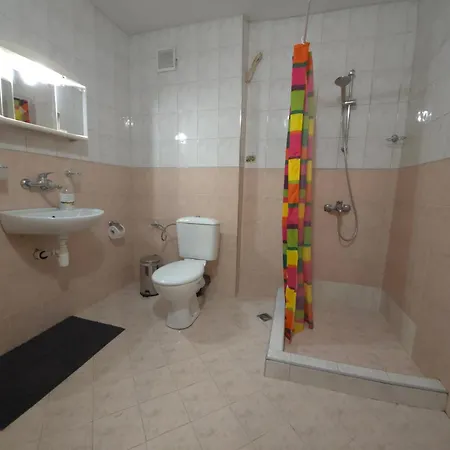 招待所 у нико *