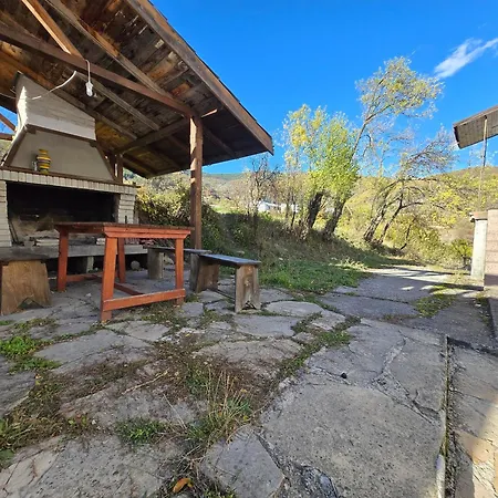 Casa de hóspedes у нико